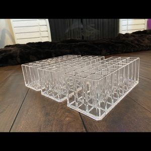 Acrylic lipstick holder